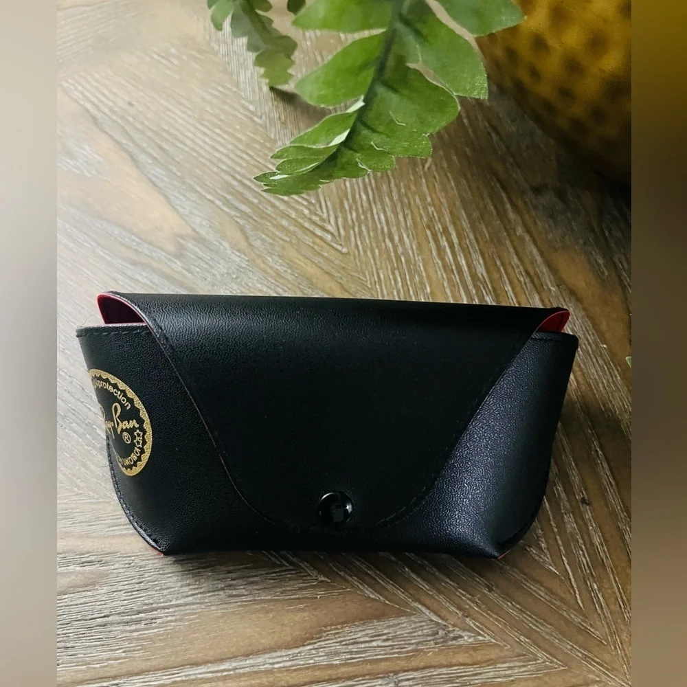 Ray Ban Genuine Black Vinyl Sunglasses Eyeglasses Case